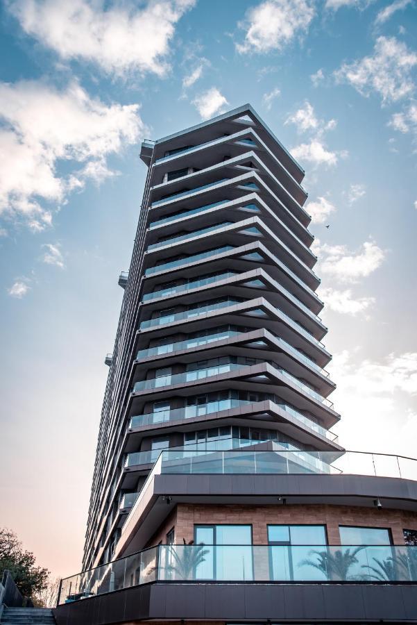Apart Hotel Greenwood Near Sea โอเดสซา ภายนอก รูปภาพ