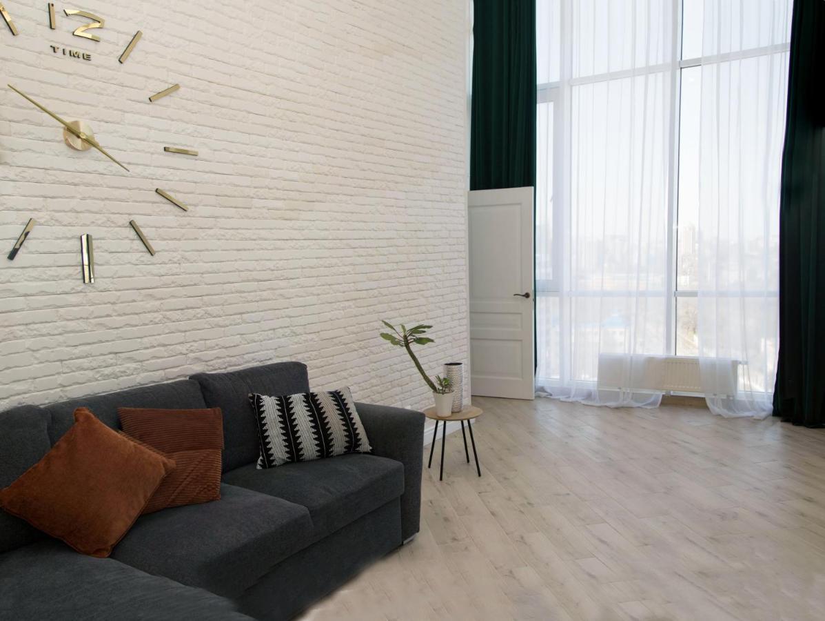 Apart Hotel Greenwood Near Sea โอเดสซา ภายนอก รูปภาพ