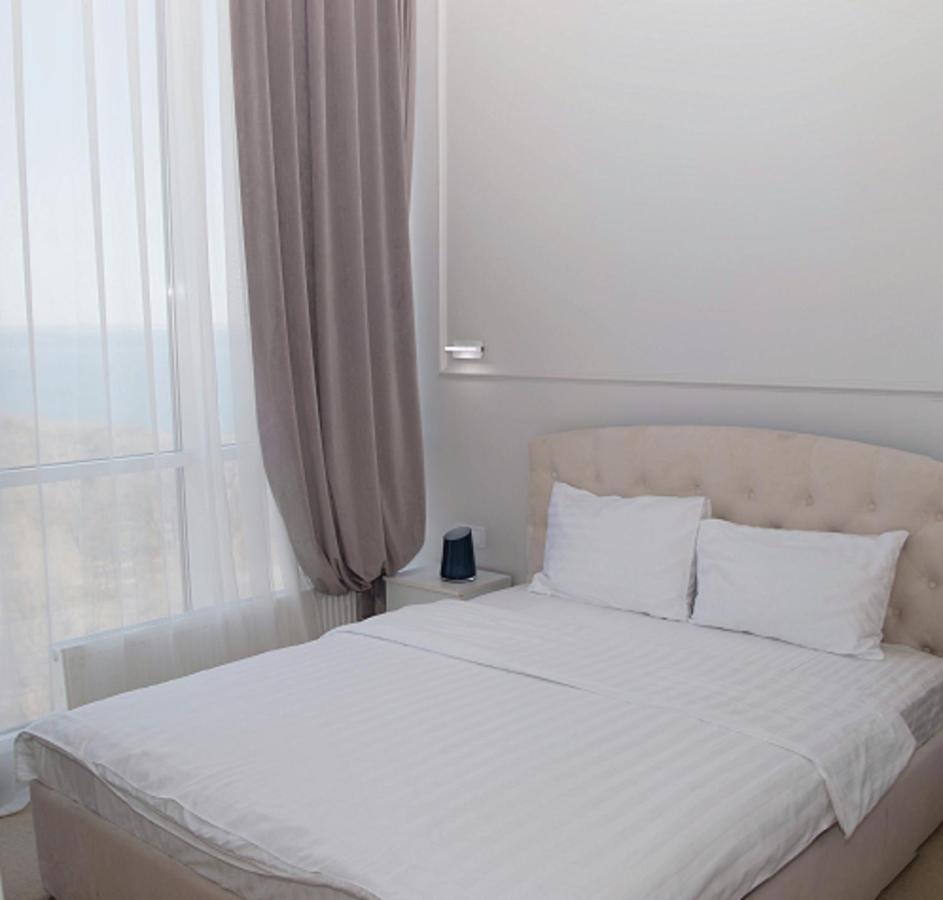 Apart Hotel Greenwood Near Sea โอเดสซา ภายนอก รูปภาพ