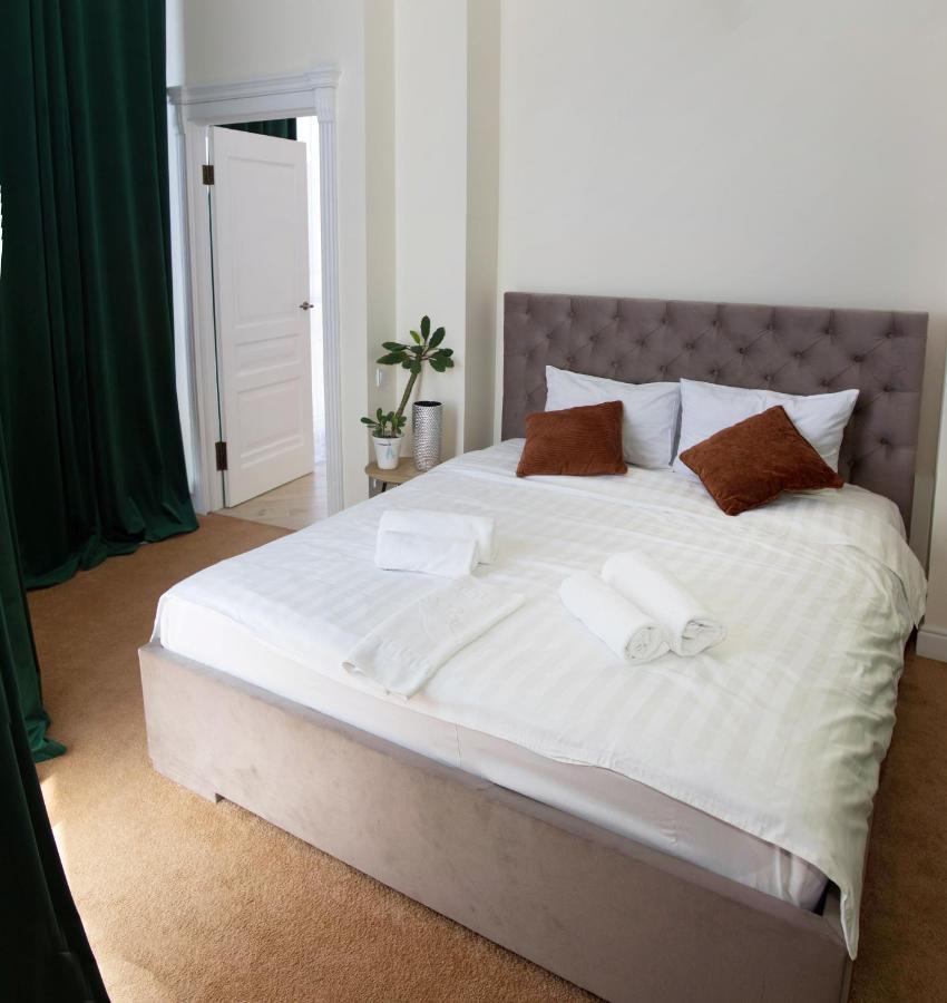 Apart Hotel Greenwood Near Sea โอเดสซา ภายนอก รูปภาพ