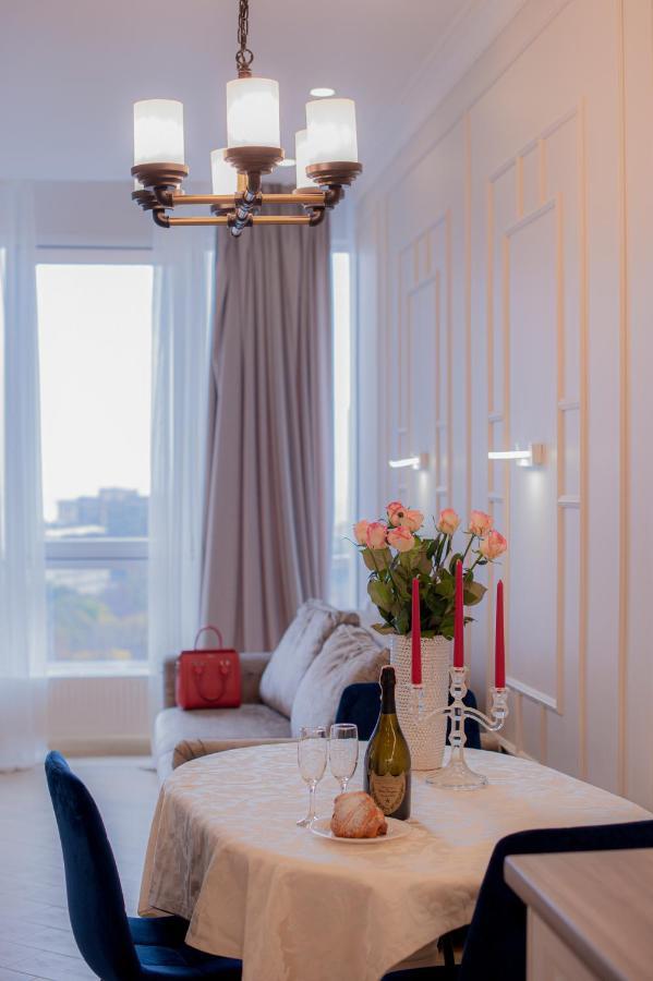Apart Hotel Greenwood Near Sea โอเดสซา ภายนอก รูปภาพ